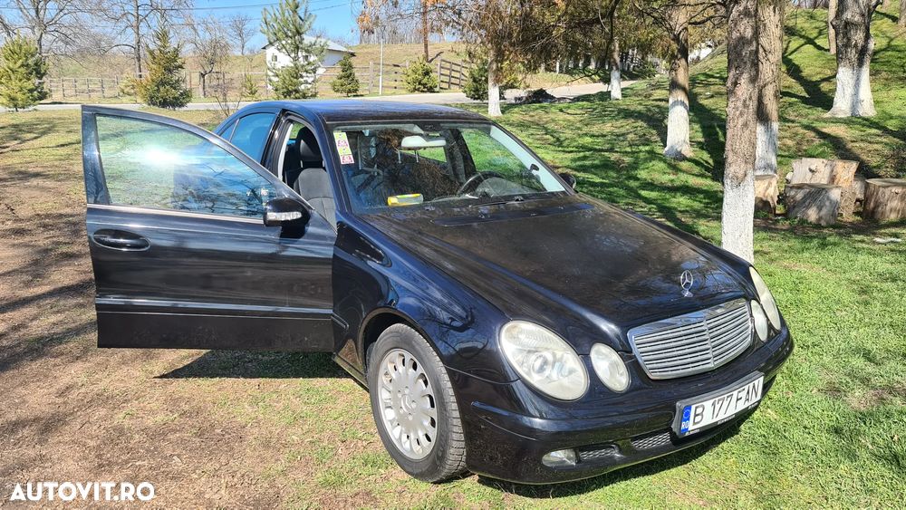 Mercedes-Benz E 200 KOMPRESSOR Elegance - 11