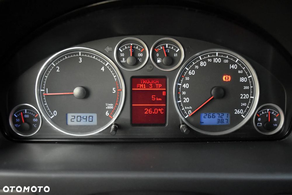 Volkswagen Sharan 1.9 TDI Comfortline - 27