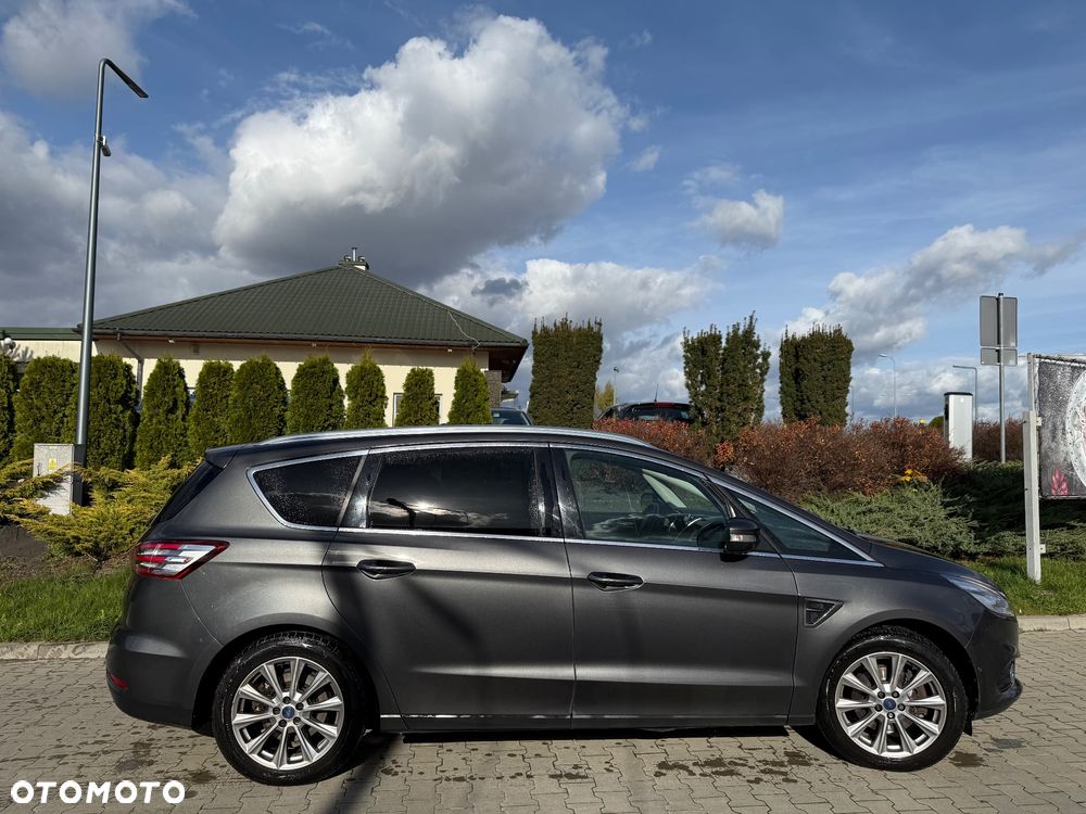 Ford S-Max 2.0 TDCi Titanium PowerShift - 9