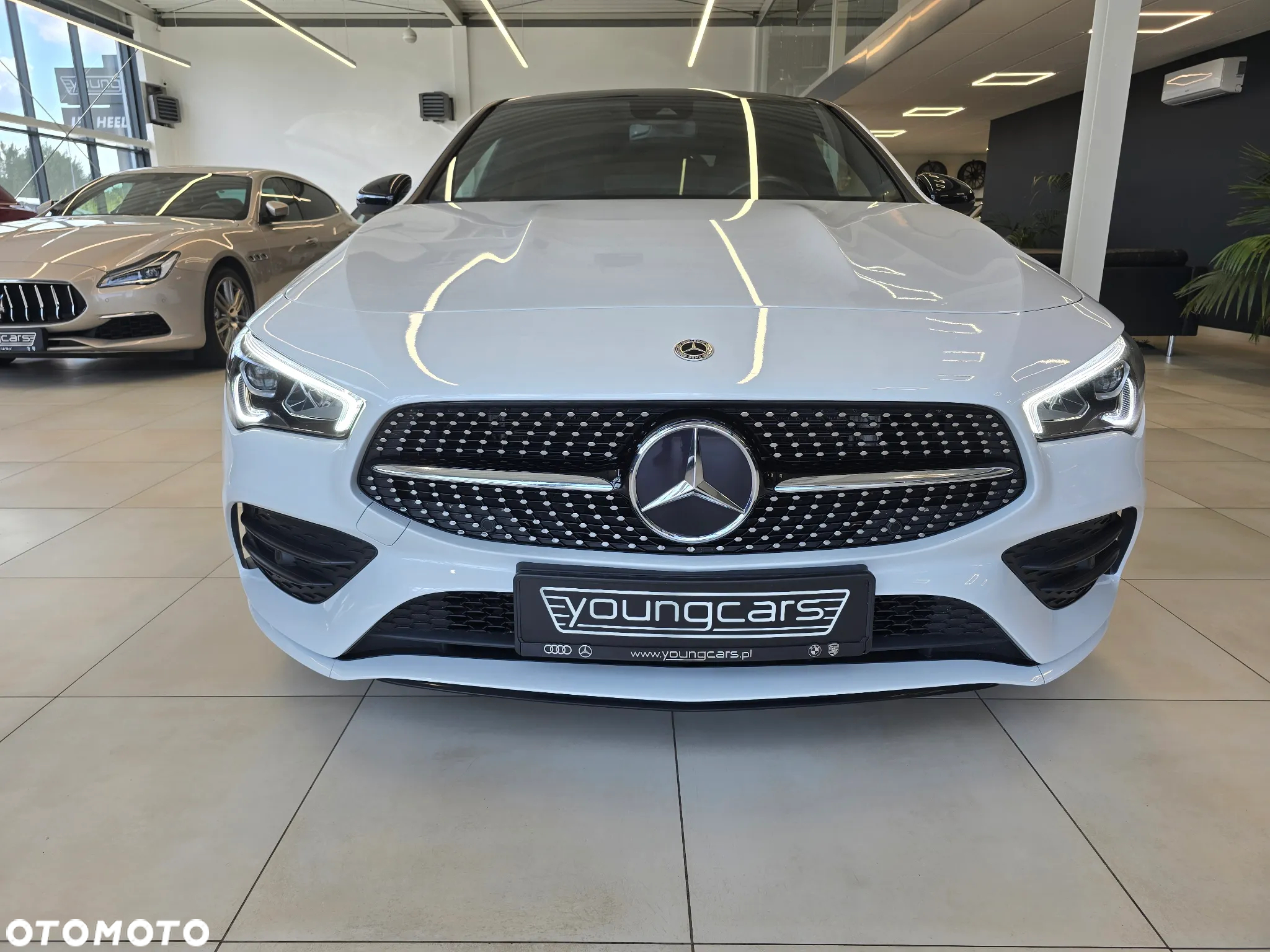 Mercedes-Benz CLA 200 4-Matic AMG Line 8G-DCT - 4