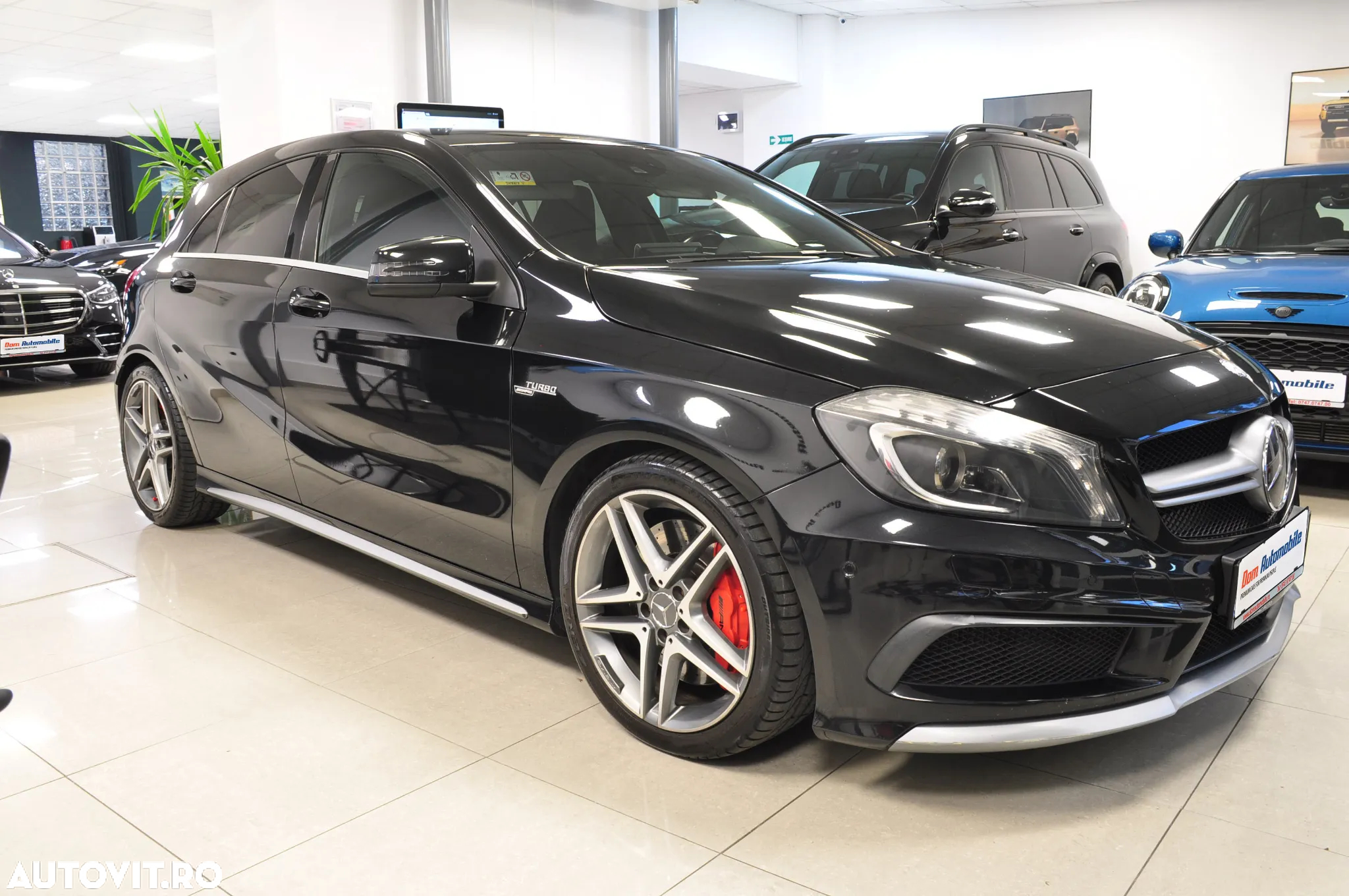 Mercedes-Benz A 45 AMG 4MATIC Aut. - 3
