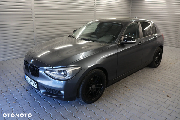 BMW Seria 1 116d Sport Line
