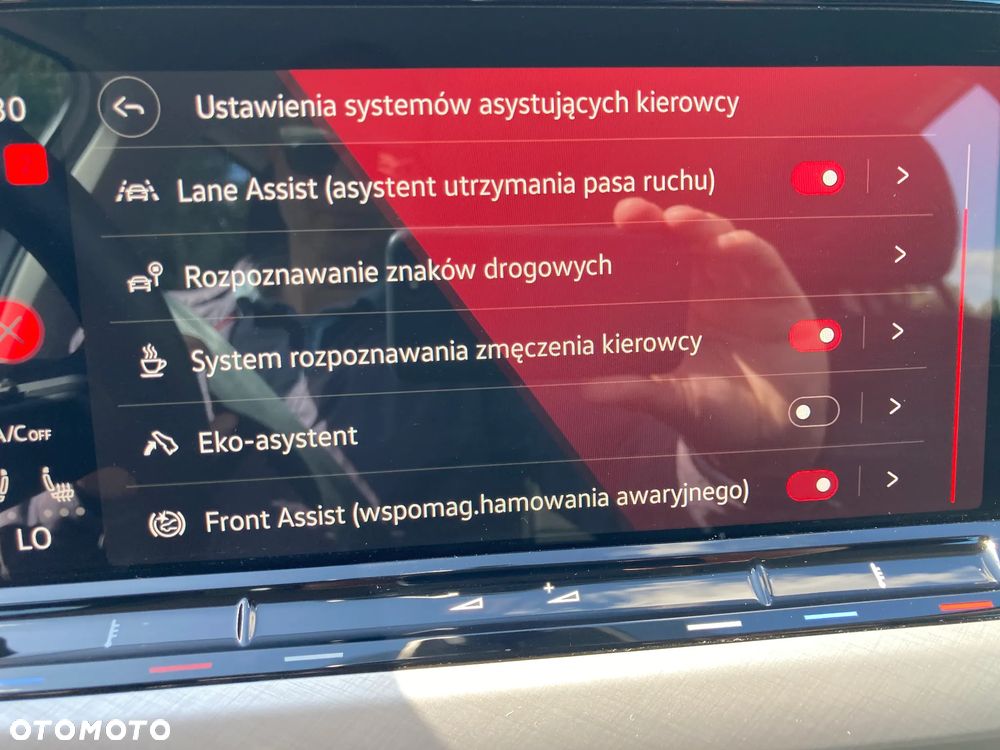 Volkswagen Golf 1.5 TSI OPF Life - 26