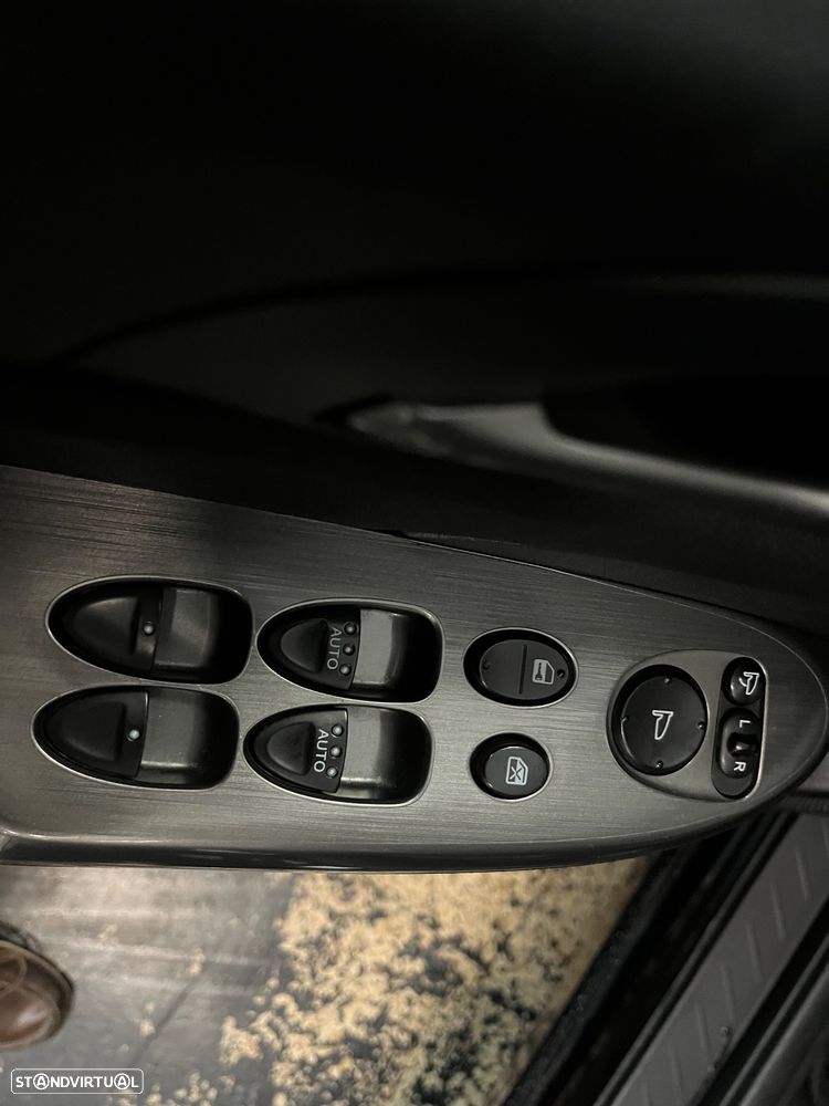 Honda Civic 1.4 i-VTEC Sport Edition - 14