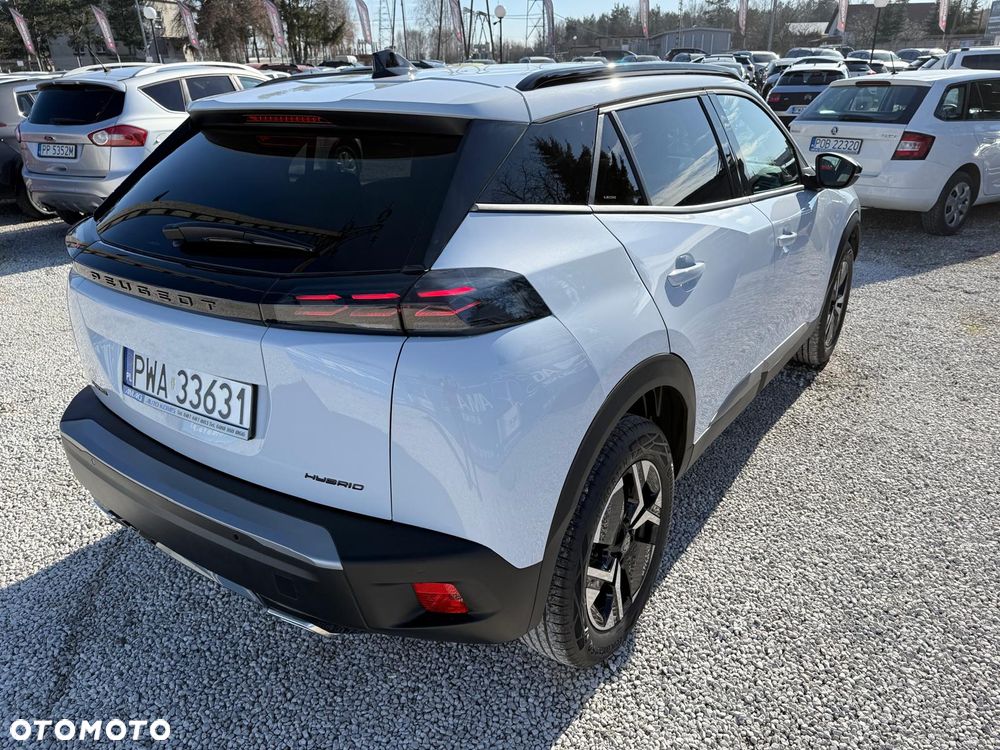 Peugeot 2008 - 11