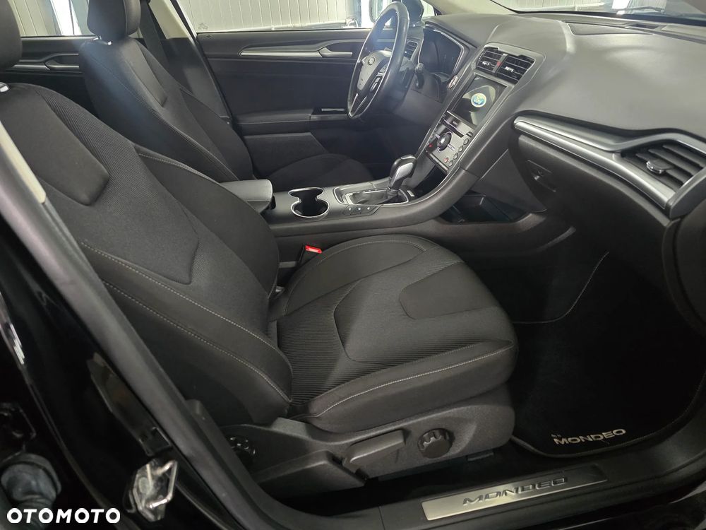 Ford Mondeo - 16