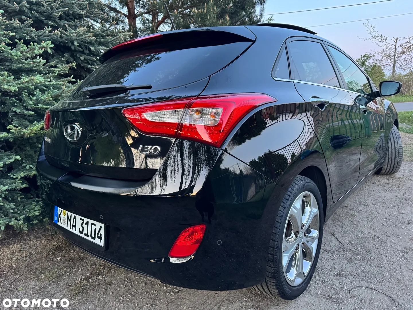 Hyundai i30 i30cw 1.6 Fifa World Cup Edition - 4