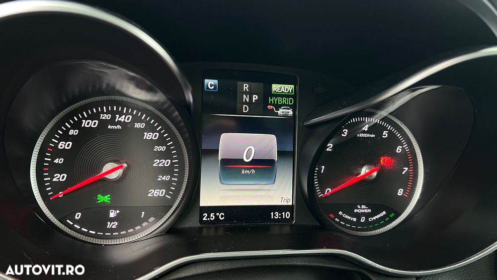 Mercedes-Benz GLC - 9