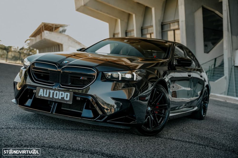 BMW M5 Standard - 1