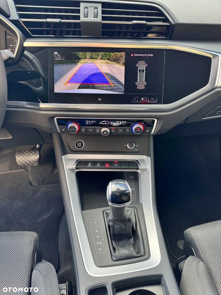 Audi Q3 35 TFSI S tronic - 12