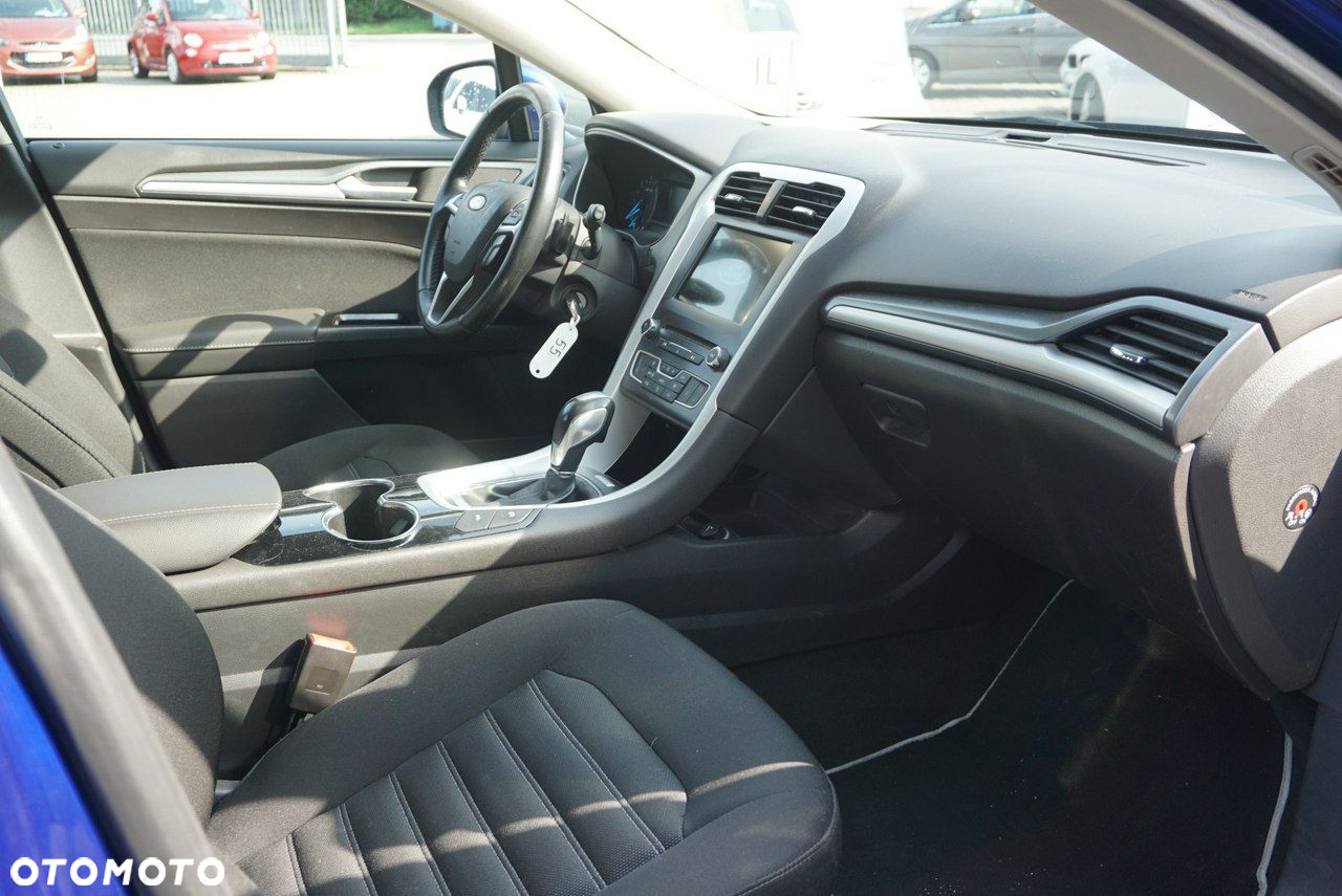 Ford Mondeo - 21