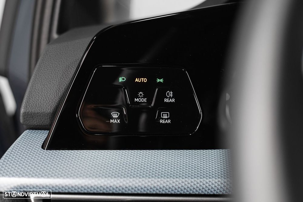 VW Golf 2.0 TDI SCR DSG Goal - 36