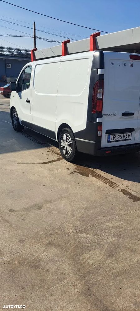 Renault TRAFIC - 4