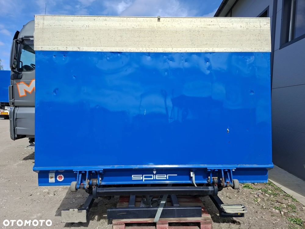 Mercedes-Benz ATEGO - 14