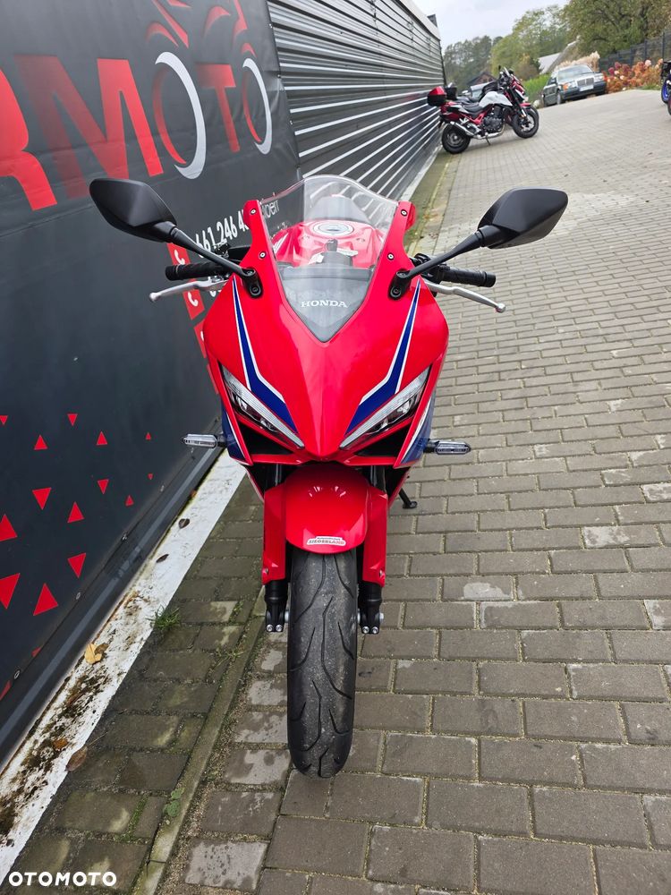 Honda CBR - 15