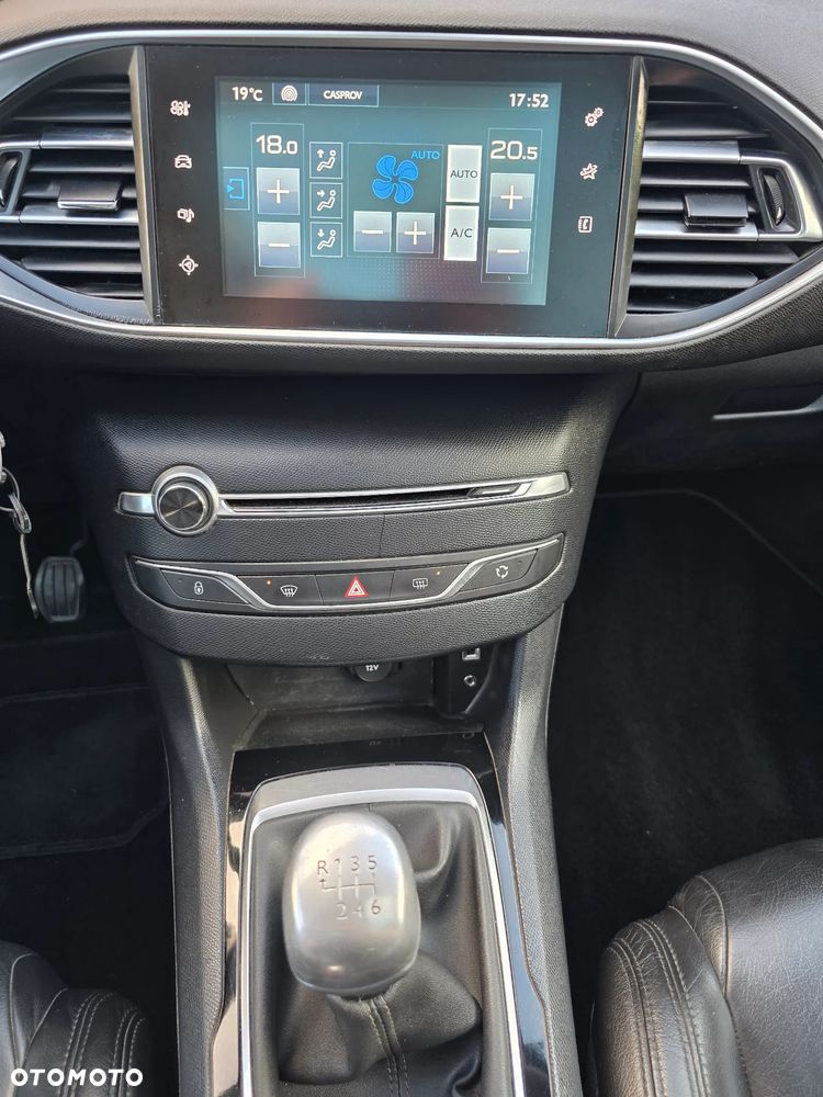 Peugeot 308 BlueHDi 120 Stop & Start Business-Line - 36