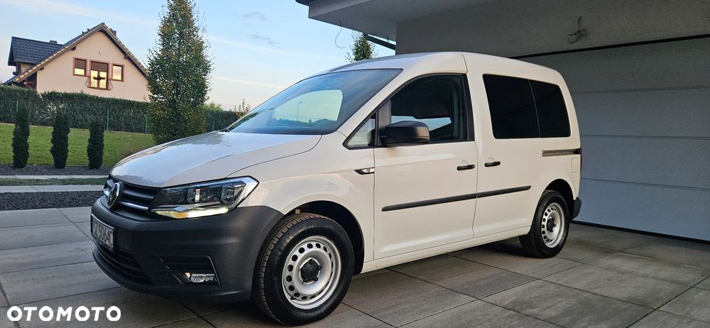 Volkswagen Caddy - 10