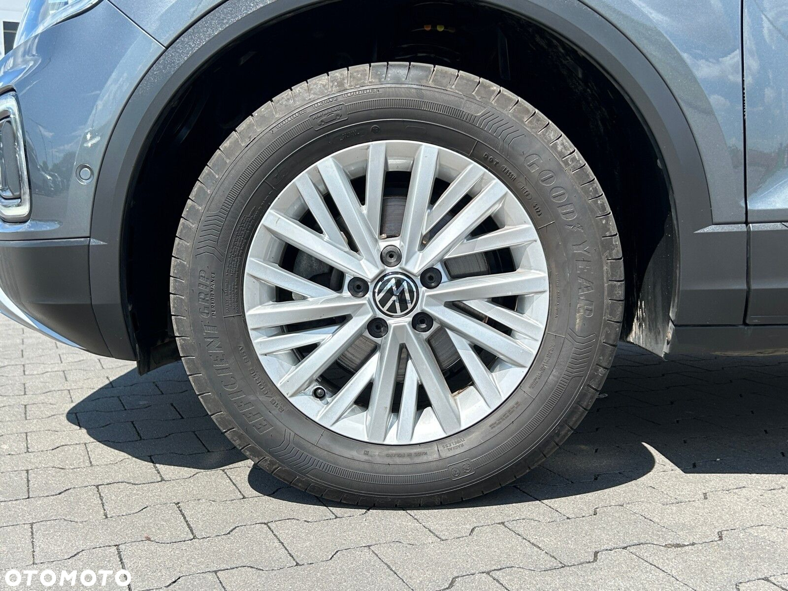 Volkswagen T-Roc 1.5 TSI Life DSG - 34