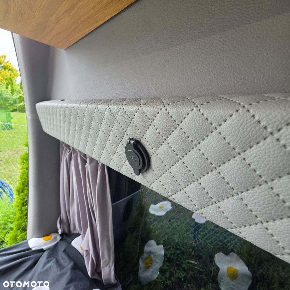 Renault TRAFIC - 35