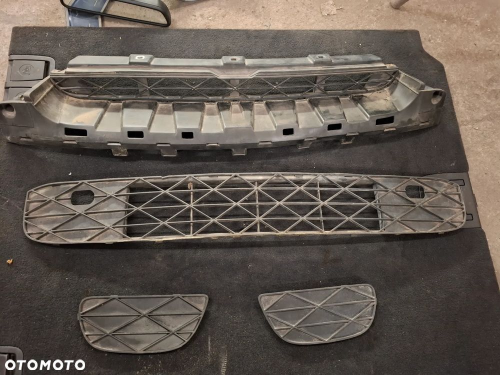 BMW x5 e70 M PAKIET 07-10r  KRATKI ZDERZAKA LEWA PRAWA - 1