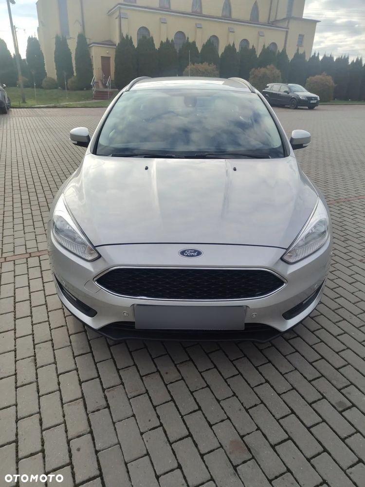 Ford Focus 1.5 TDCi ECOnetic 88g Start-Stopp-System Titanium - 4