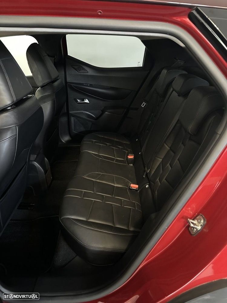DS 3 Crossback 1.2 PureTech Grand Chic EAT8 — fotografia 13