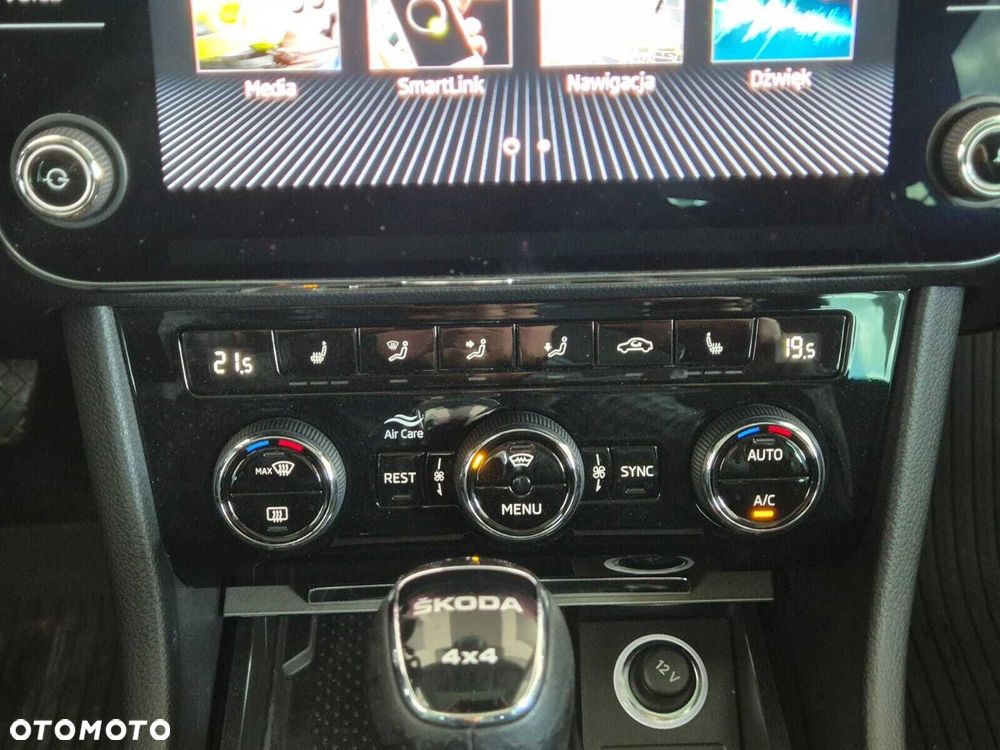 Skoda Superb 2.0 TSI 4x4 Style DSG - 37