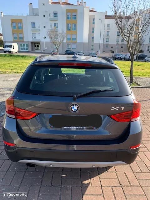 BMW X1 18 d sDrive - 4