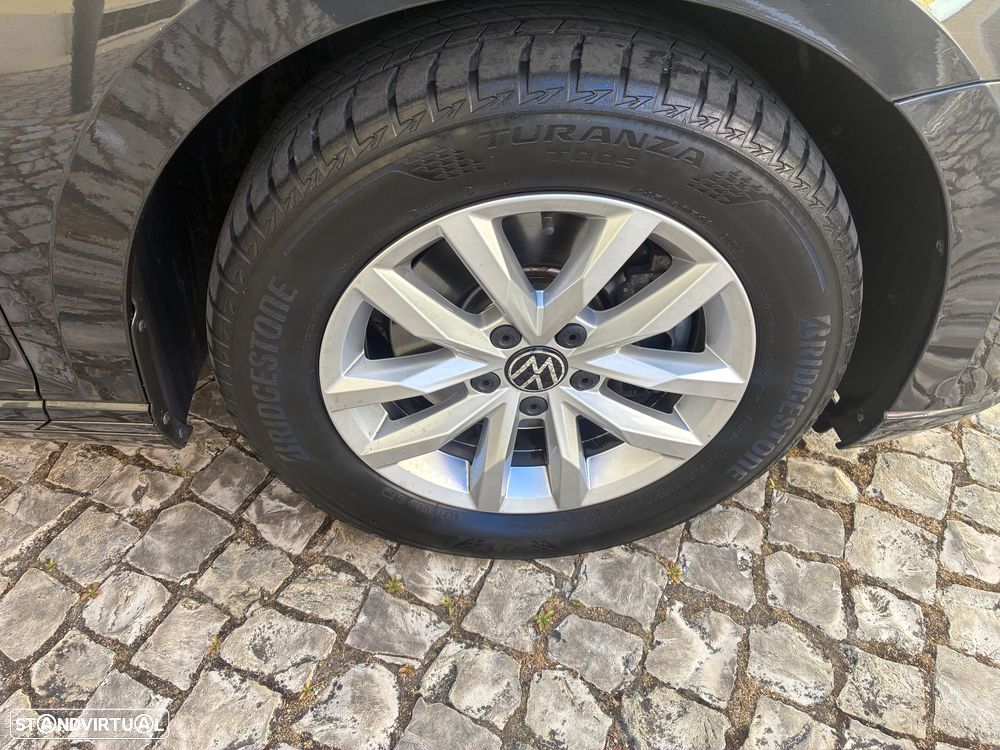 VW Passat Variant 2.0 TDI Business DSG - 6