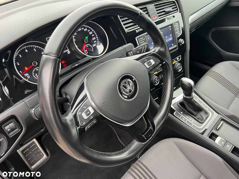 Volkswagen Golf 1.4 TSI (BlueMotion Technology) DSG Highline - 9