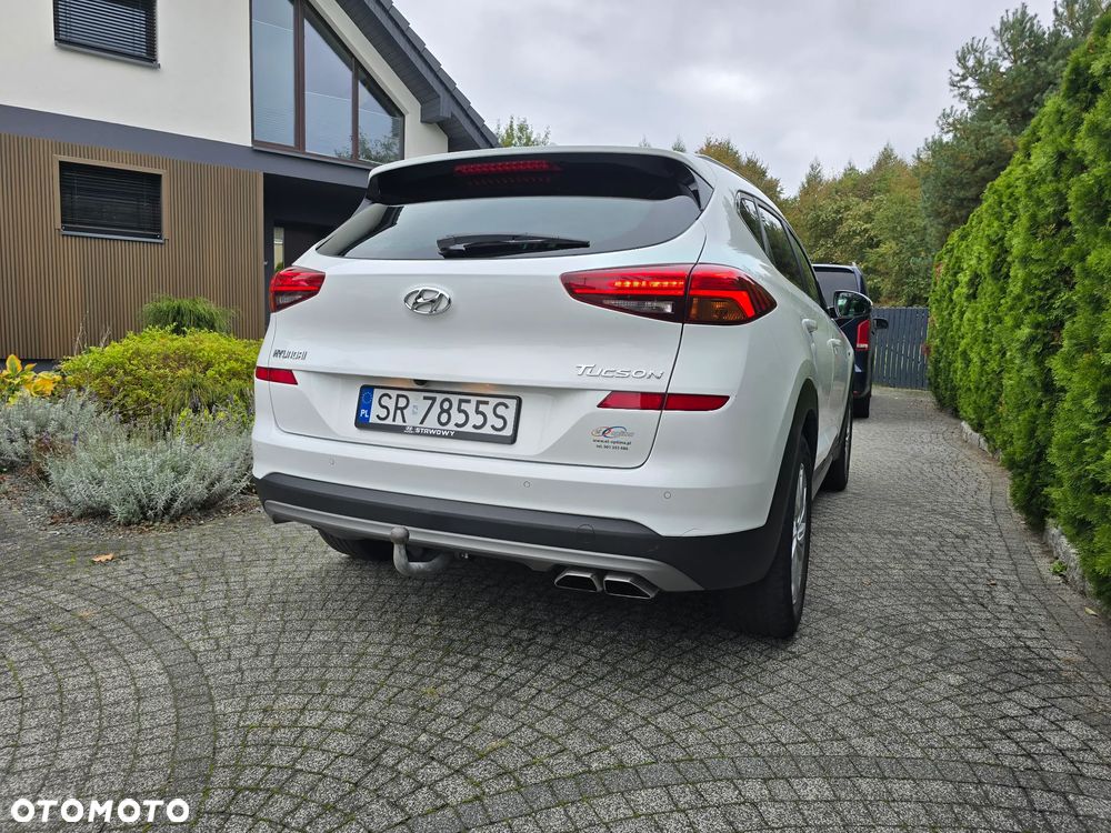 Hyundai Tucson 1.6 CRDi 48V-Hybrid 2WD DCT Select - 12