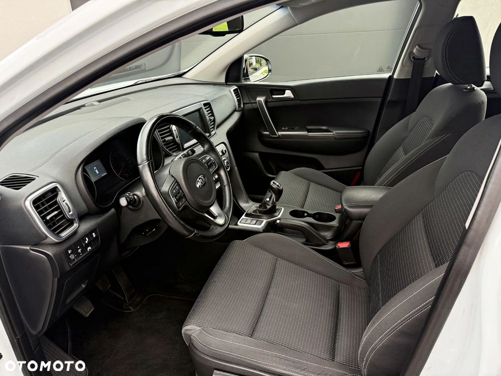 Kia Sportage 1.6 GDI Business Line 2WD - 9