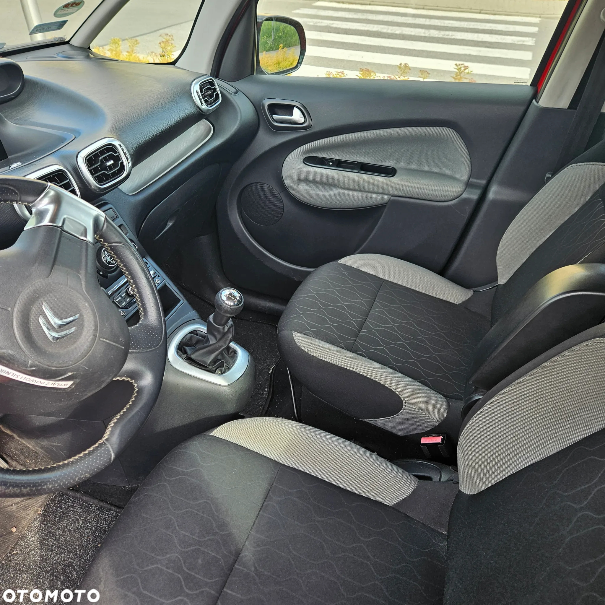 Citroën C3 Picasso 1.6 HDi Exclusive - 11