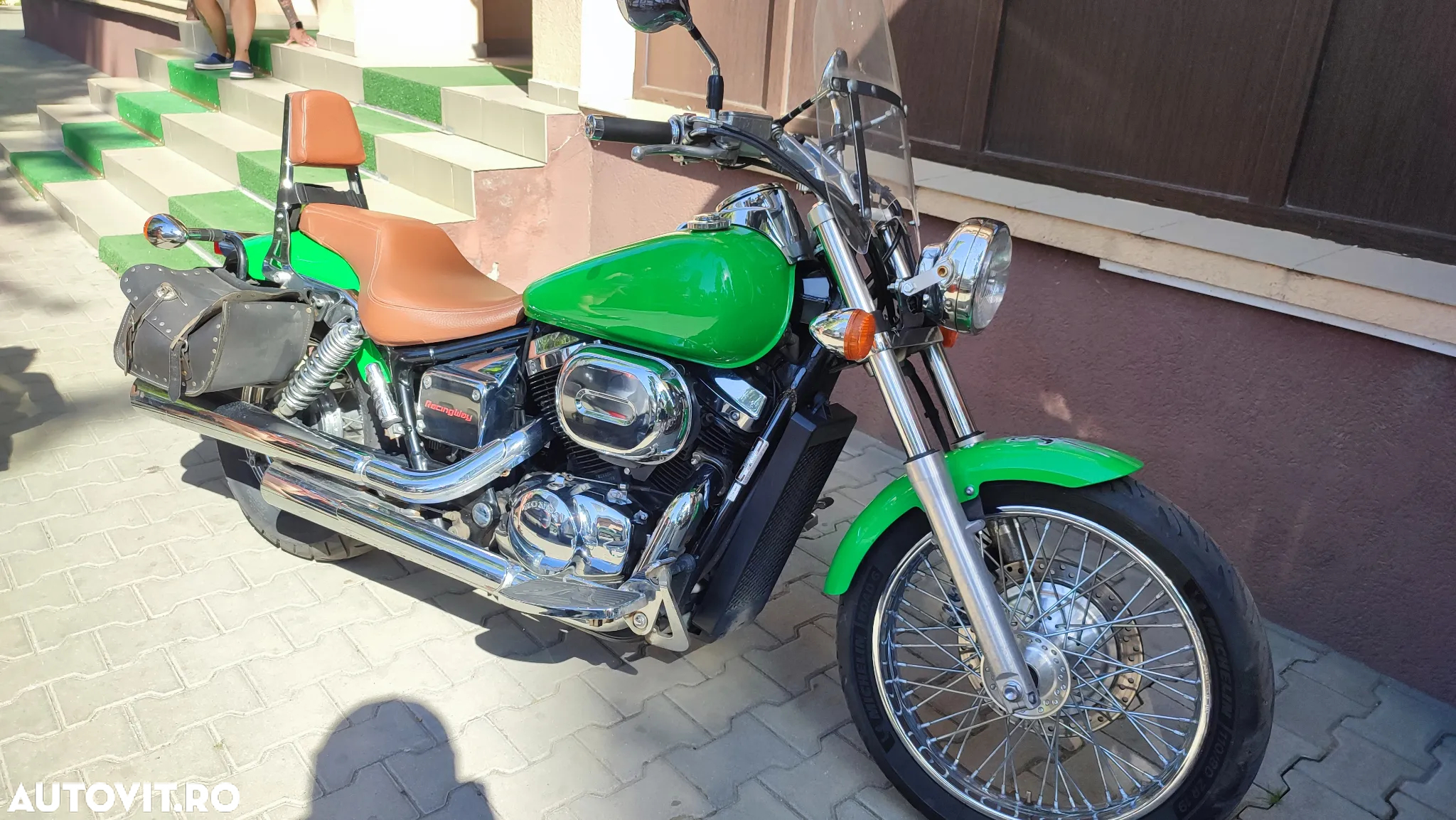 Honda VT 750DC Black Widow - 6