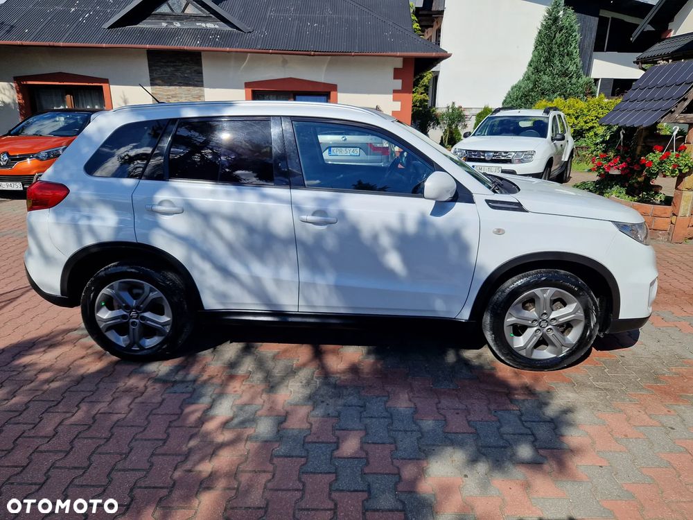 Suzuki Vitara 1.6 Premium 4WD - 36