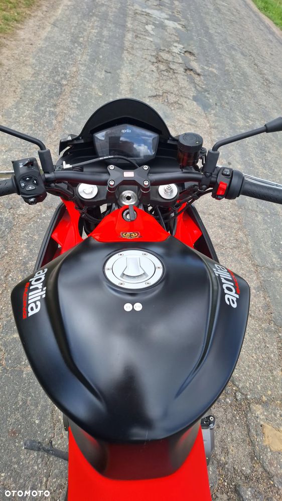 Aprilia Tuono - 21