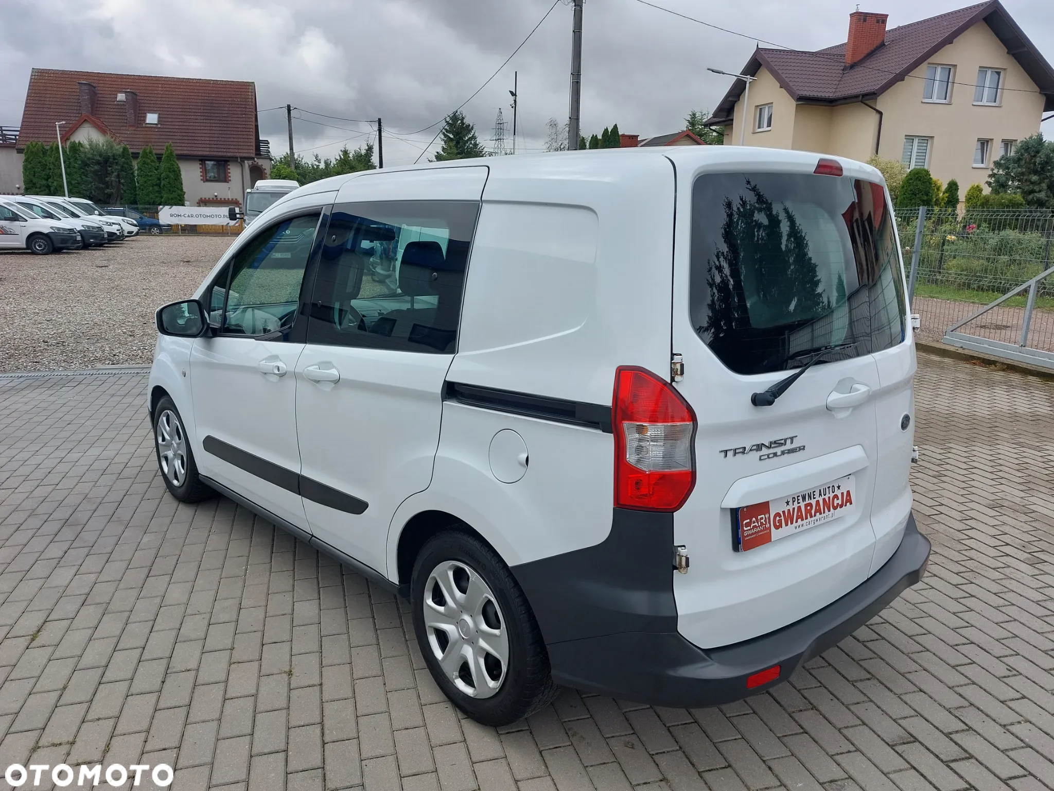 Ford Transit Courier 1.5 TDCi Trend - 4