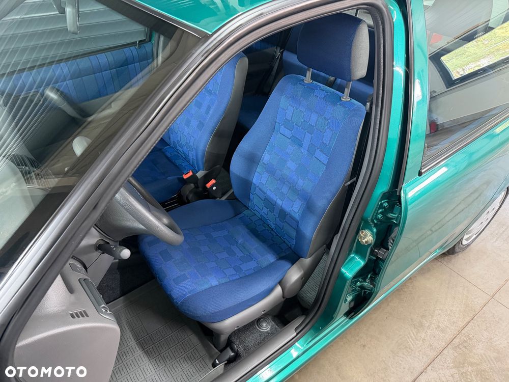 Fiat Punto - 10