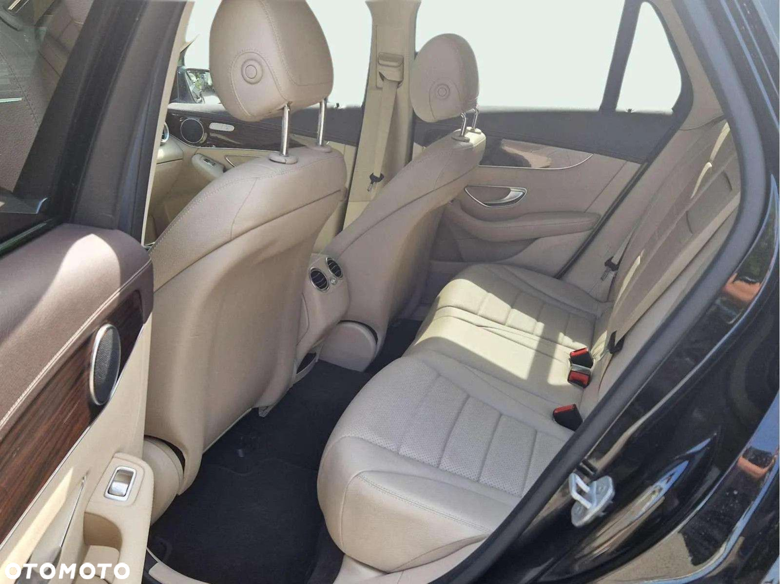 Mercedes-Benz GLC 220 d 4-Matic - 18