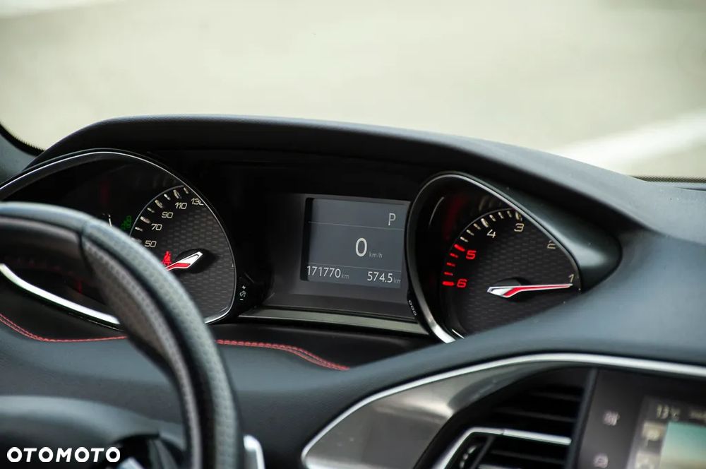 Peugeot 308 - 16