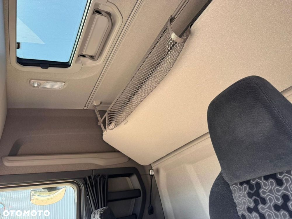 Scania R 460 A4x2NA - 16