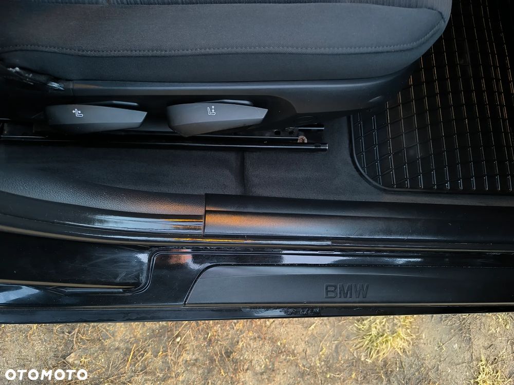 BMW Seria 1 - 10