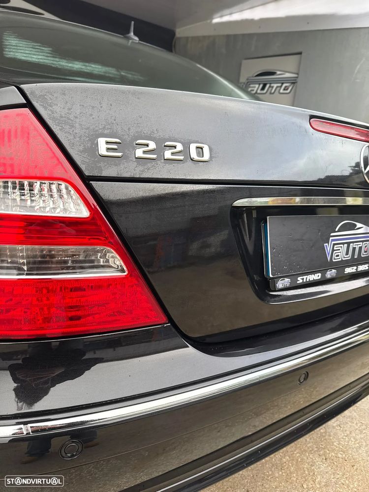 Mercedes-Benz E 220 CDI Elegance Aut. - 14