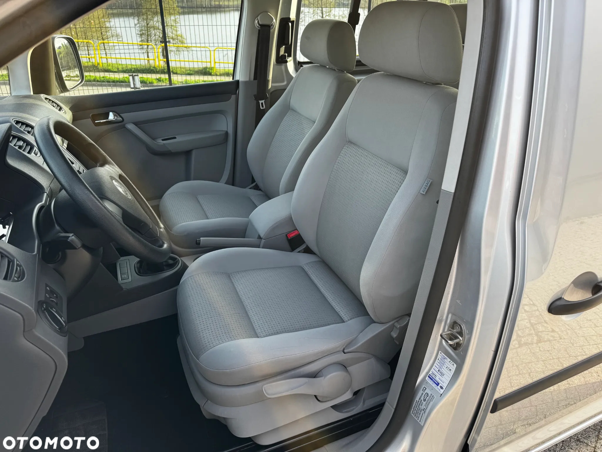 Volkswagen Caddy 1.4 16V Life - 14