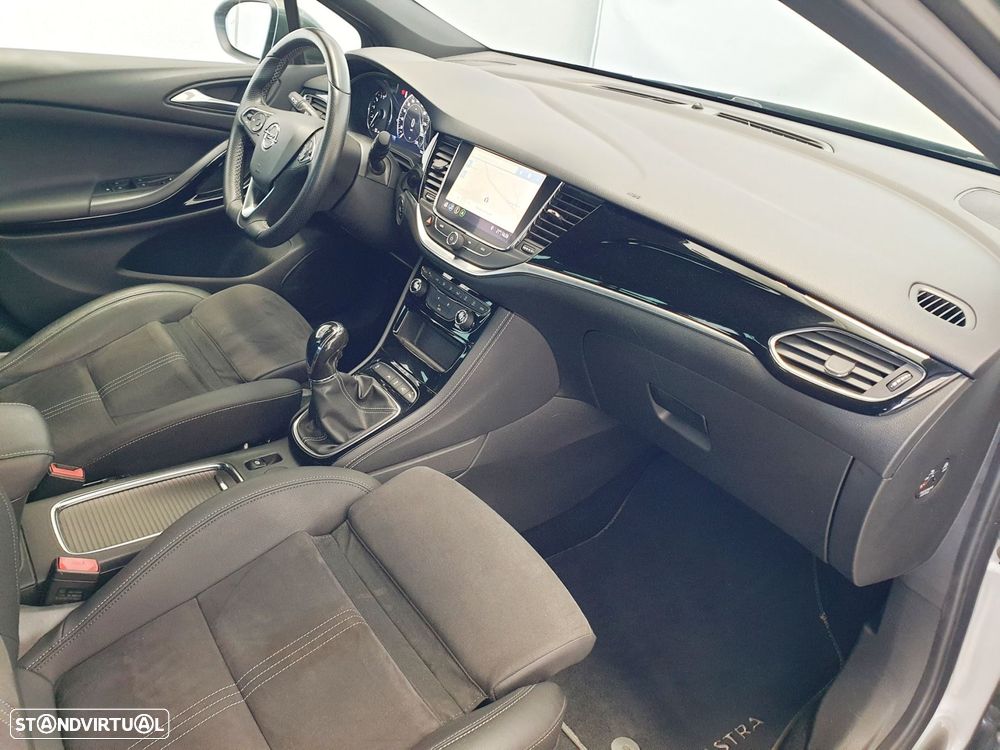 Opel Astra Sports Tourer 1.5 D Ultimate S/S - 25