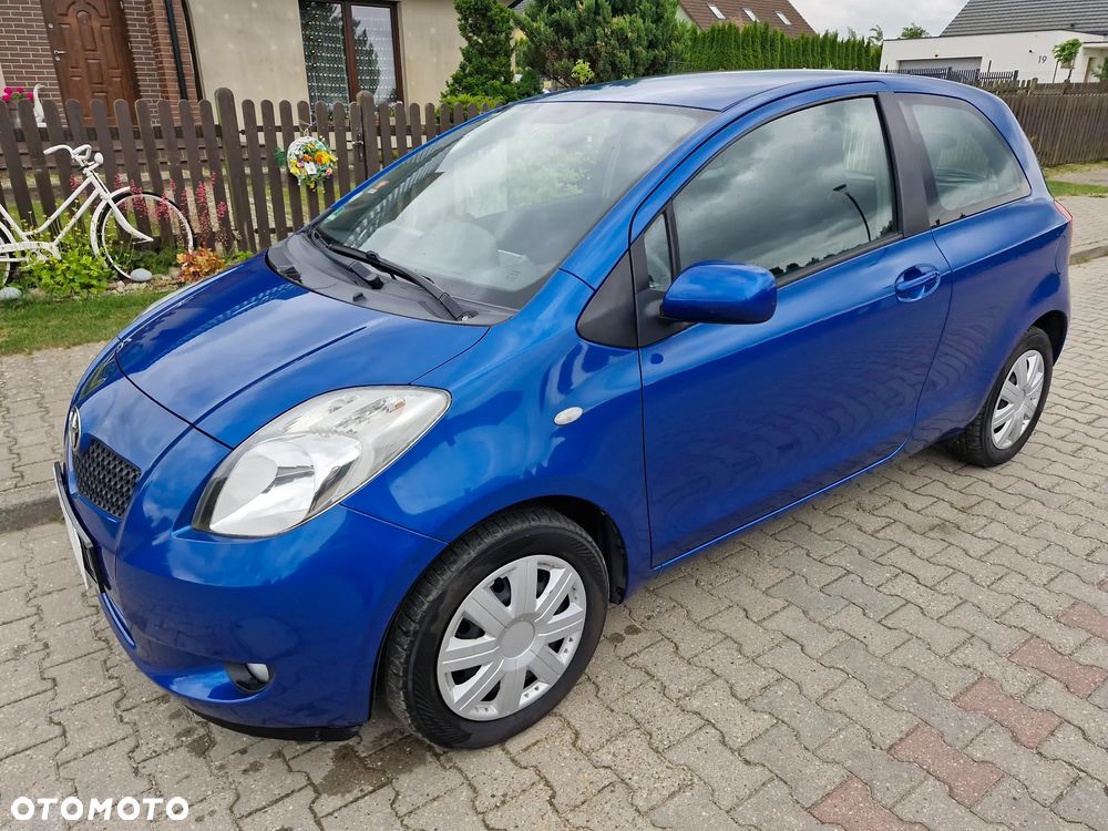 Toyota Yaris 1.0 Luna A/C - 39