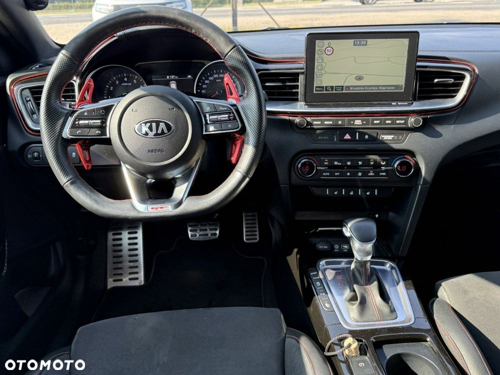 Kia Ceed 1.6 T-GDI GT DCT - 16