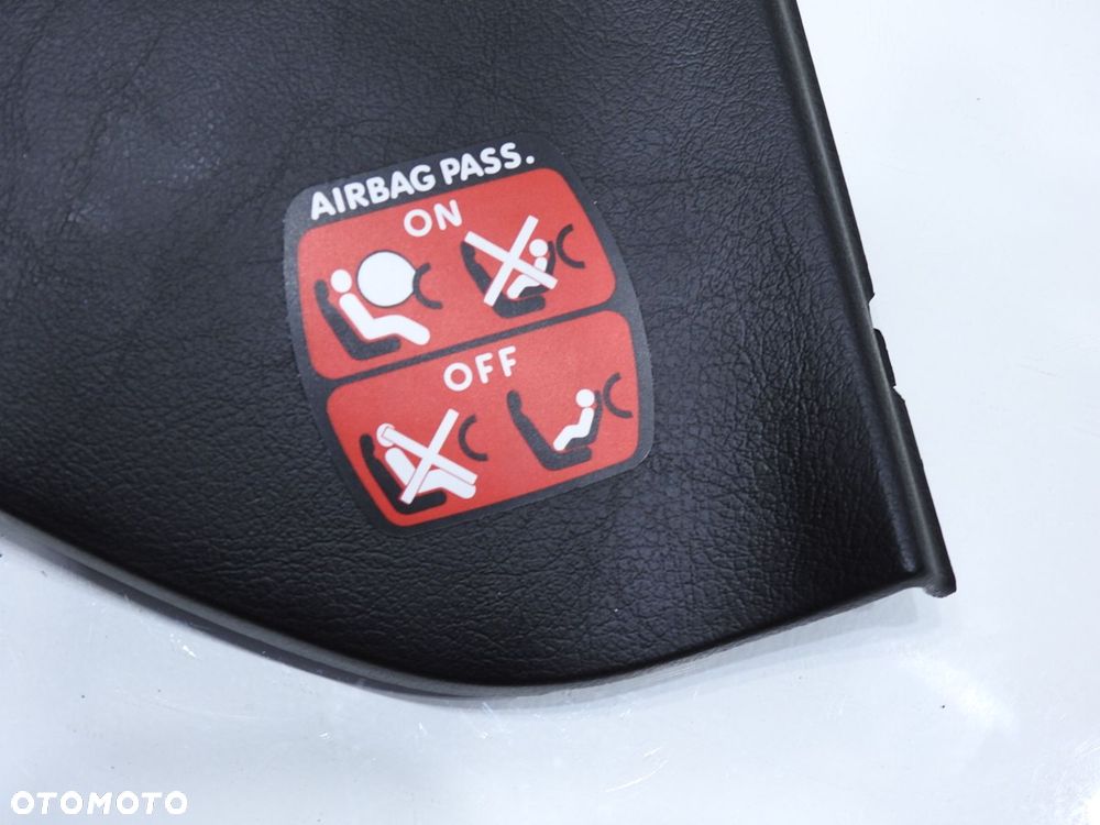 OSŁONA KONSOLI PRAWA PEUGEOT 307 LIFT - 3