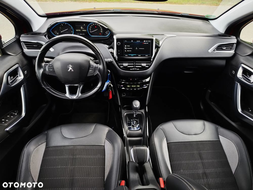 Peugeot 2008 BlueHDi 130 EAT8 GT Pack - 5