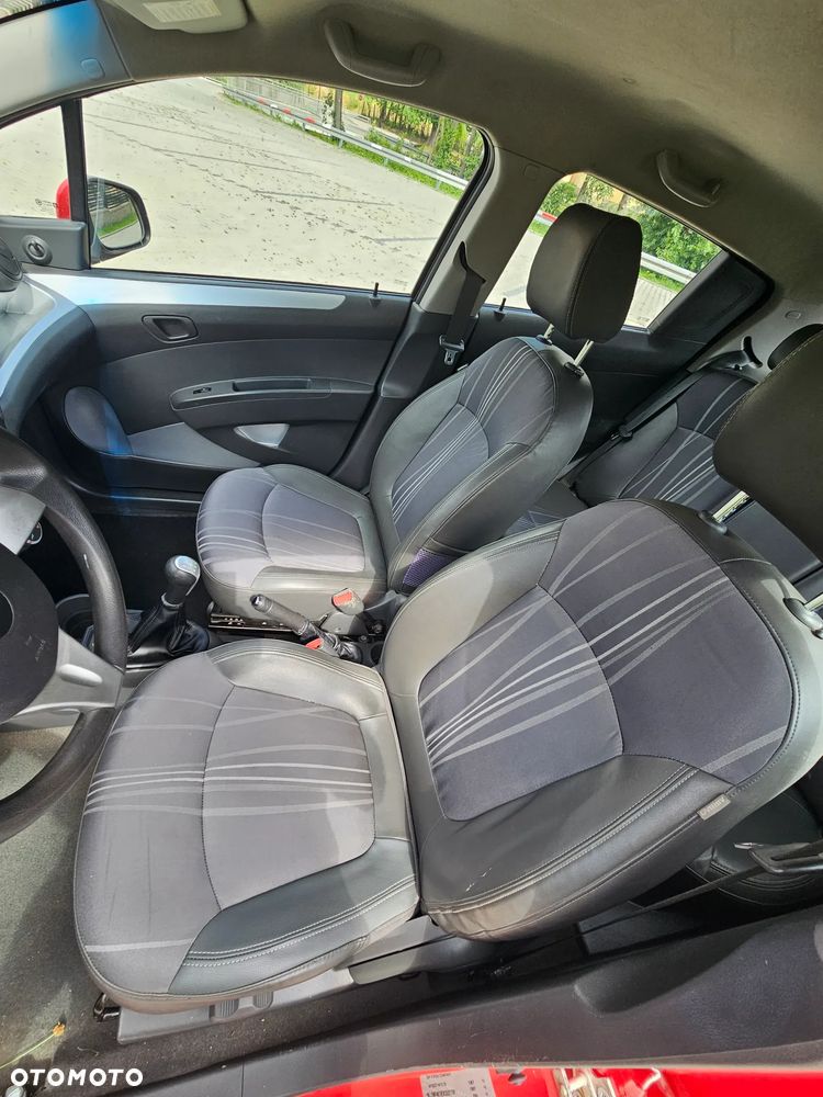Chevrolet Spark 1.0 LS - 21